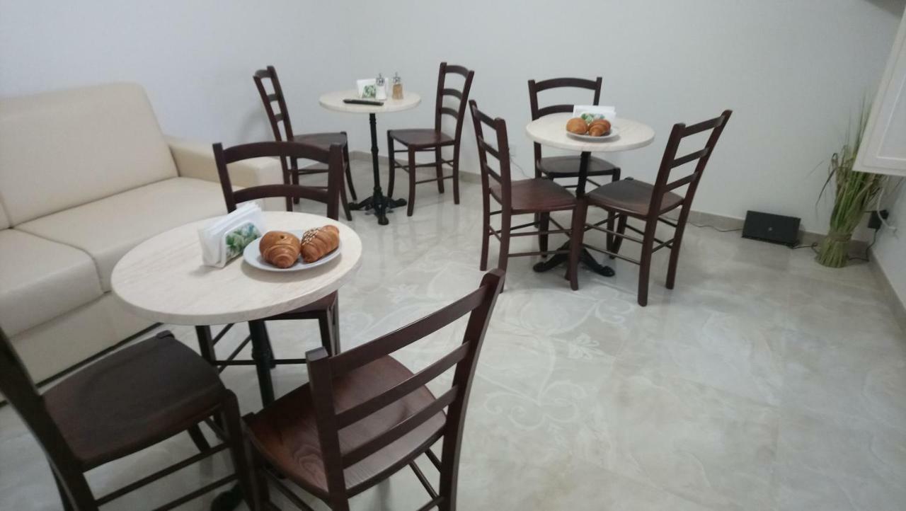 Bed and Breakfast Gli Angeli Loreto Exterior foto